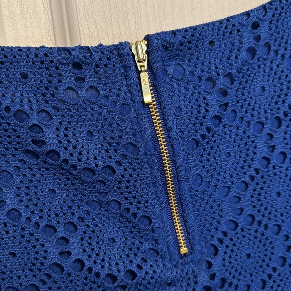 Banana Republic Cobalt blue lace peplum top  size 2P - Picture 5 of 7